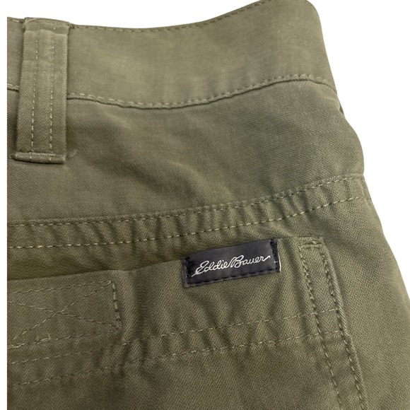 Eddie Bauer Shorts 42 Mens Olive Green Casual Outdoor Pockets Hiking‎ - Picture 5 of 7